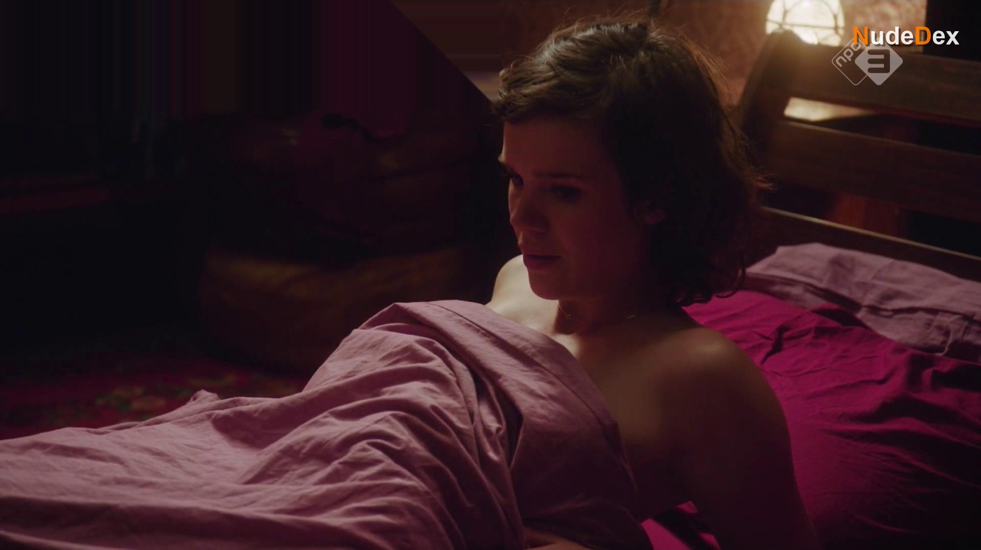 Anna Raadsveld in Get Lost!, photo 4