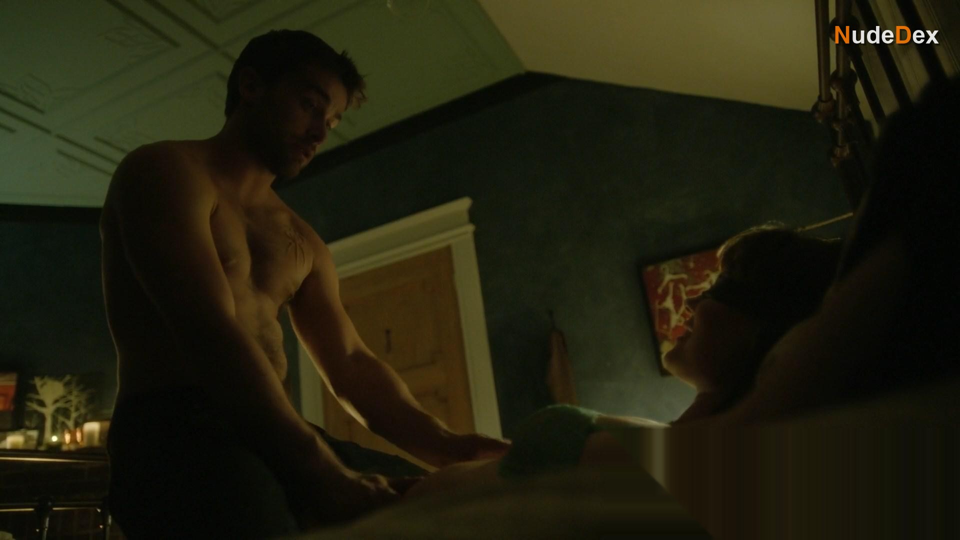 Anna Van Hooft in Witches Of East End, photo 14