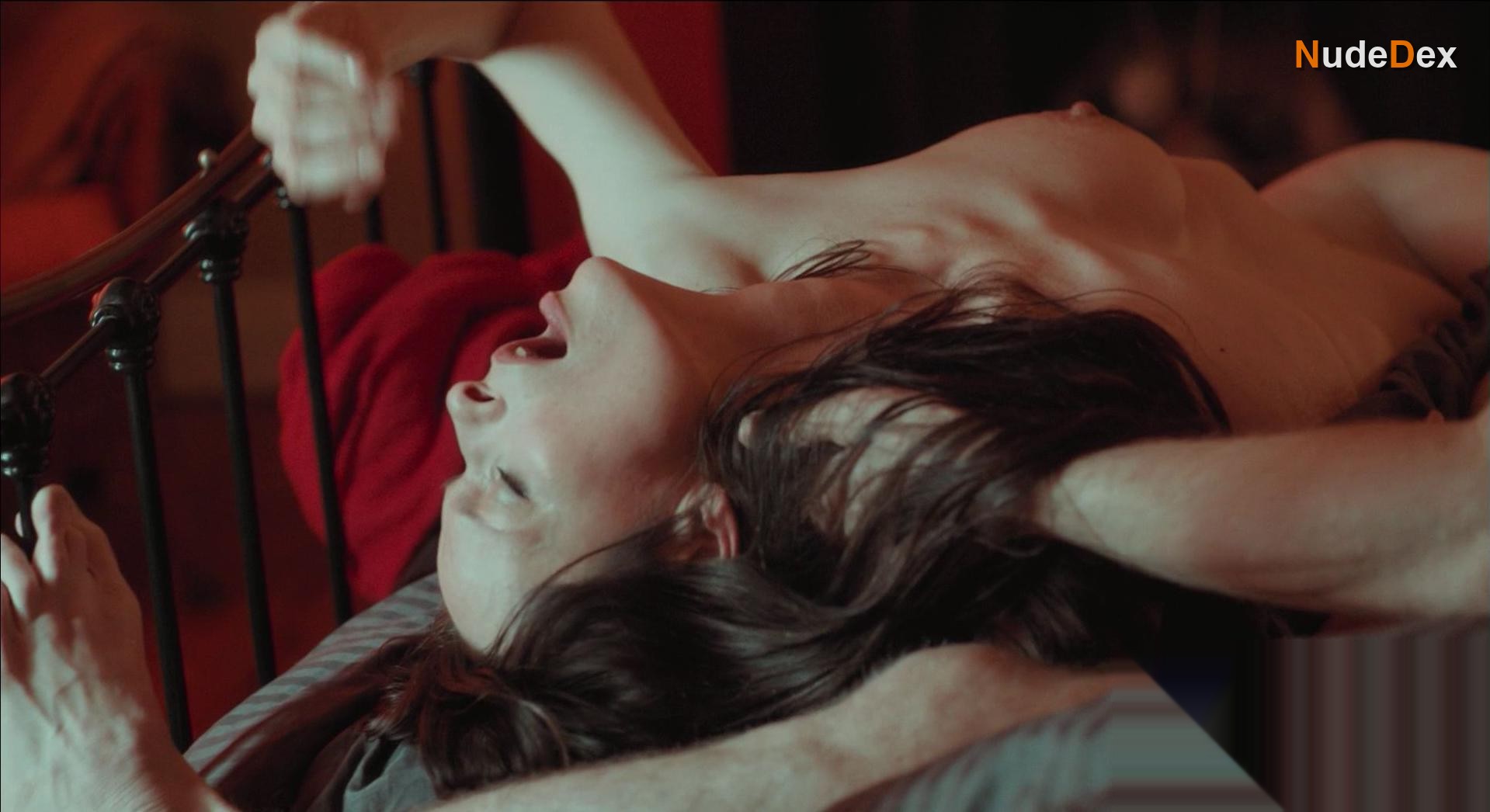 Anna Walton in Cherry Tree, photo 4