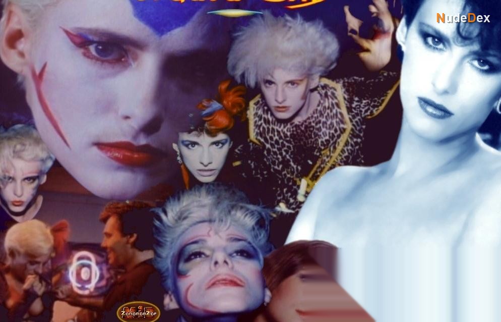 Anne Carlisle in Liquid Sky, photo 1