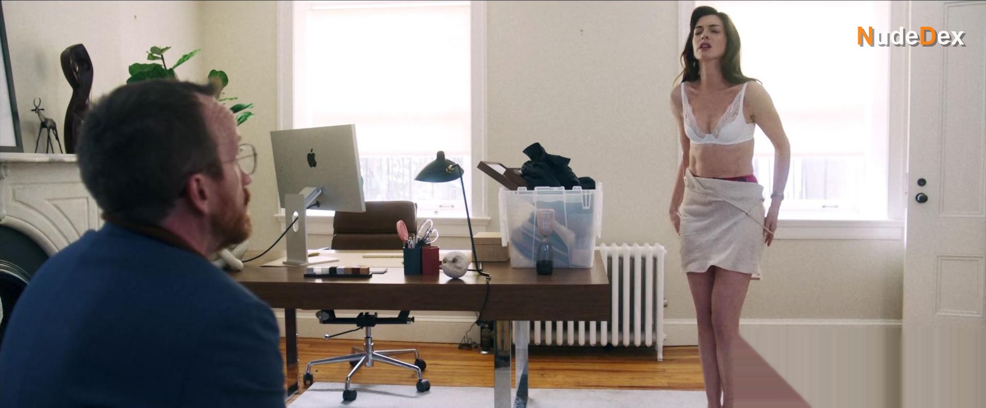 Anne Hathaway in She Came To Me, photo 2