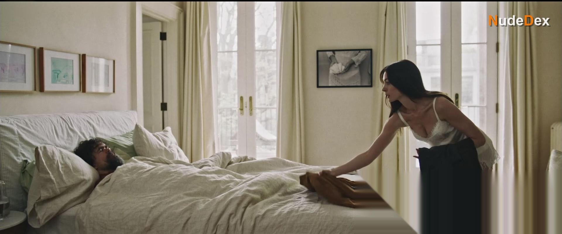 Anne Hathaway in She Came To Me, photo 6