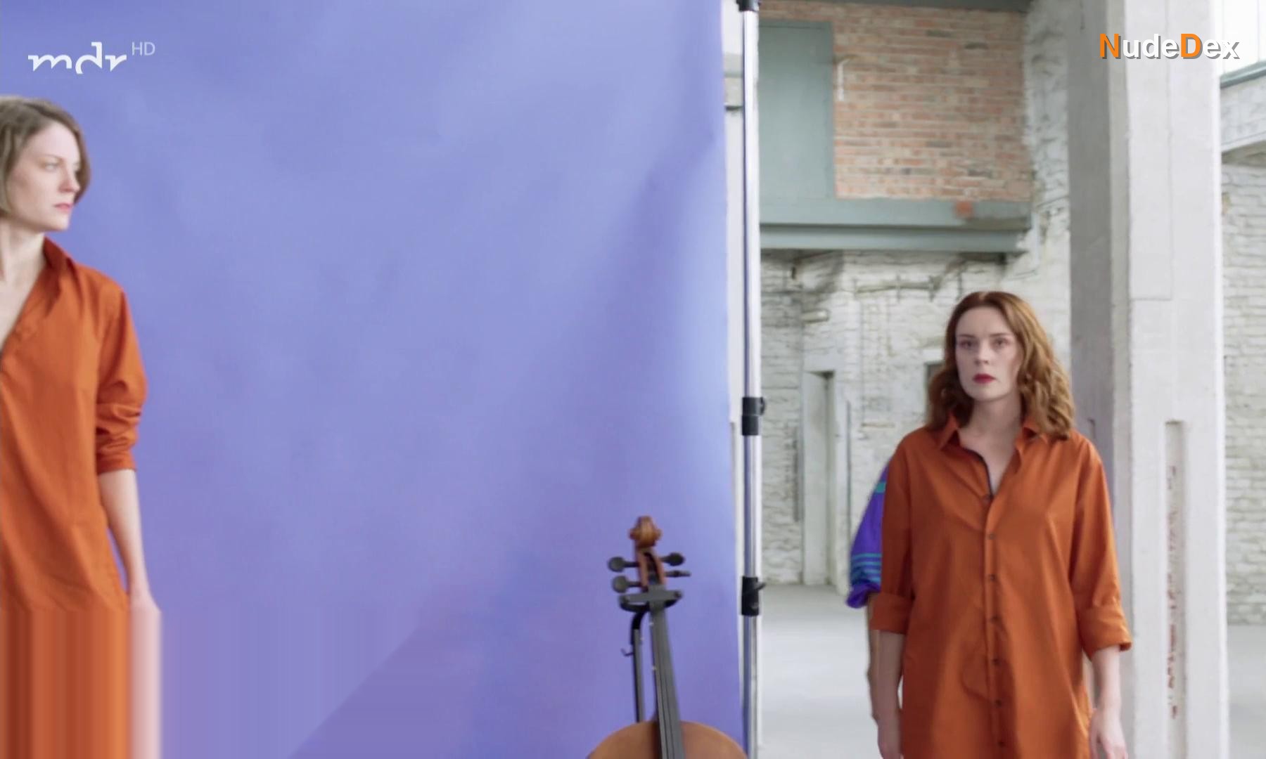 Anne Thoemmes in Fluffy Tales, photo 5