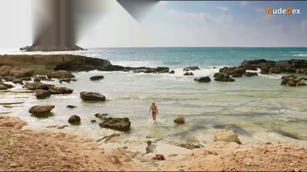 Annika Blendl in Ein Sommer Auf Zypern, photo 3