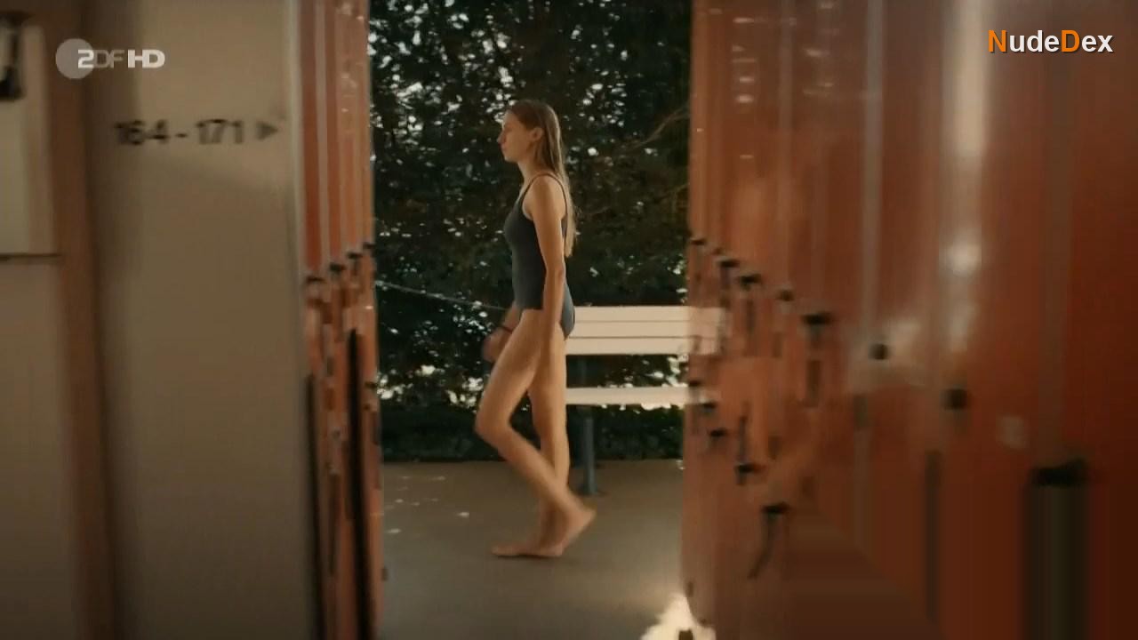 Annika Blendl in Kommissarin Heller Verdeckte Spuren, photo 18