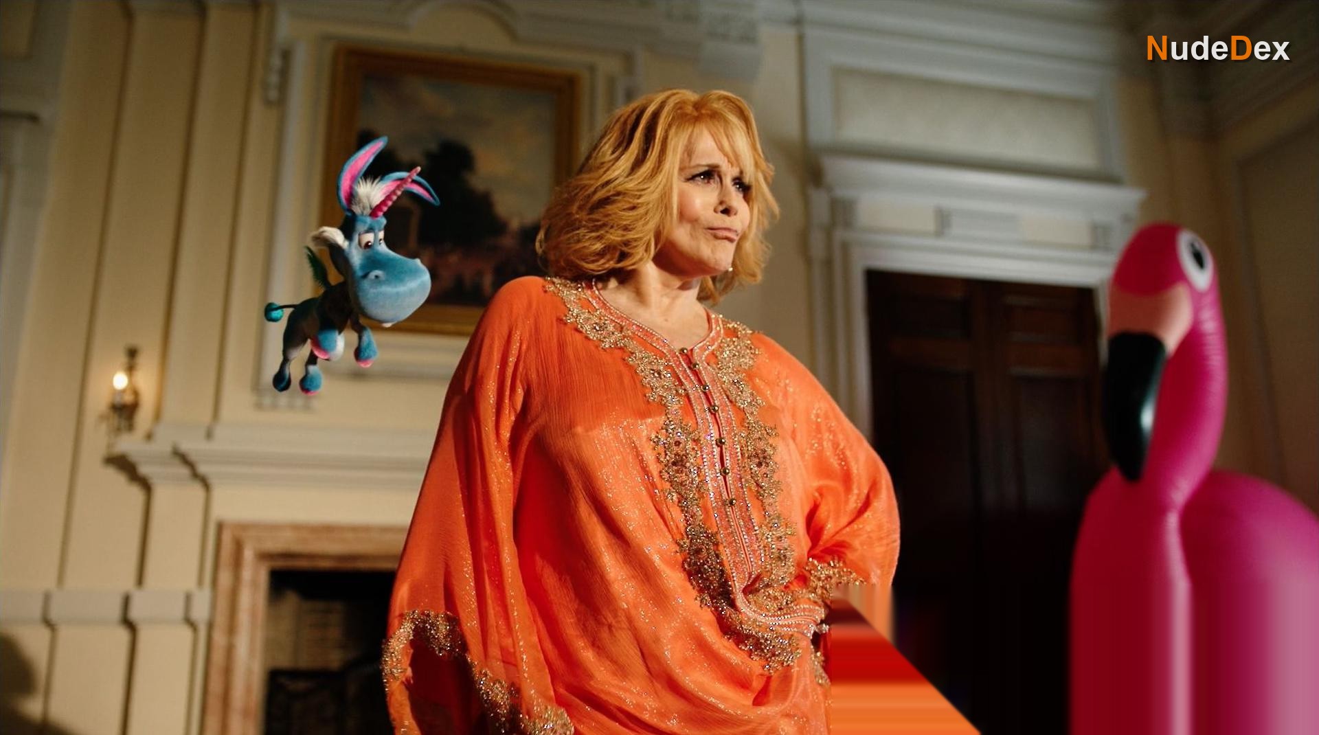 Ann-margret in Happy, photo 3