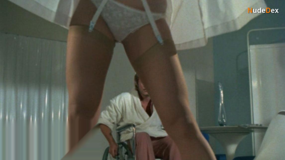 Antonia Ellis in Percy, photo 5
