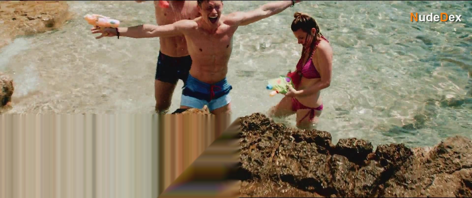 Antonia Moretti in Party Hard Die Young, photo 3