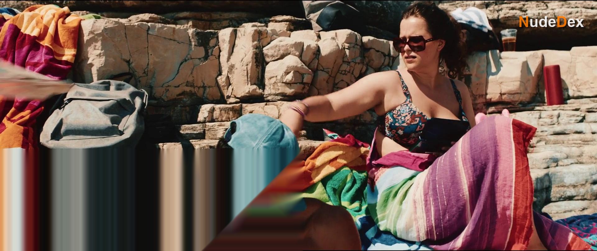 Antonia Moretti in Party Hard Die Young, photo 7