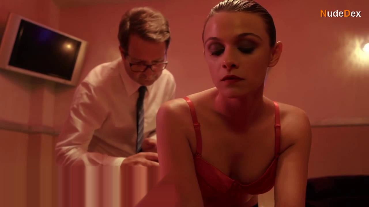 Anxela Rios in Bitter Daisies, photo 7