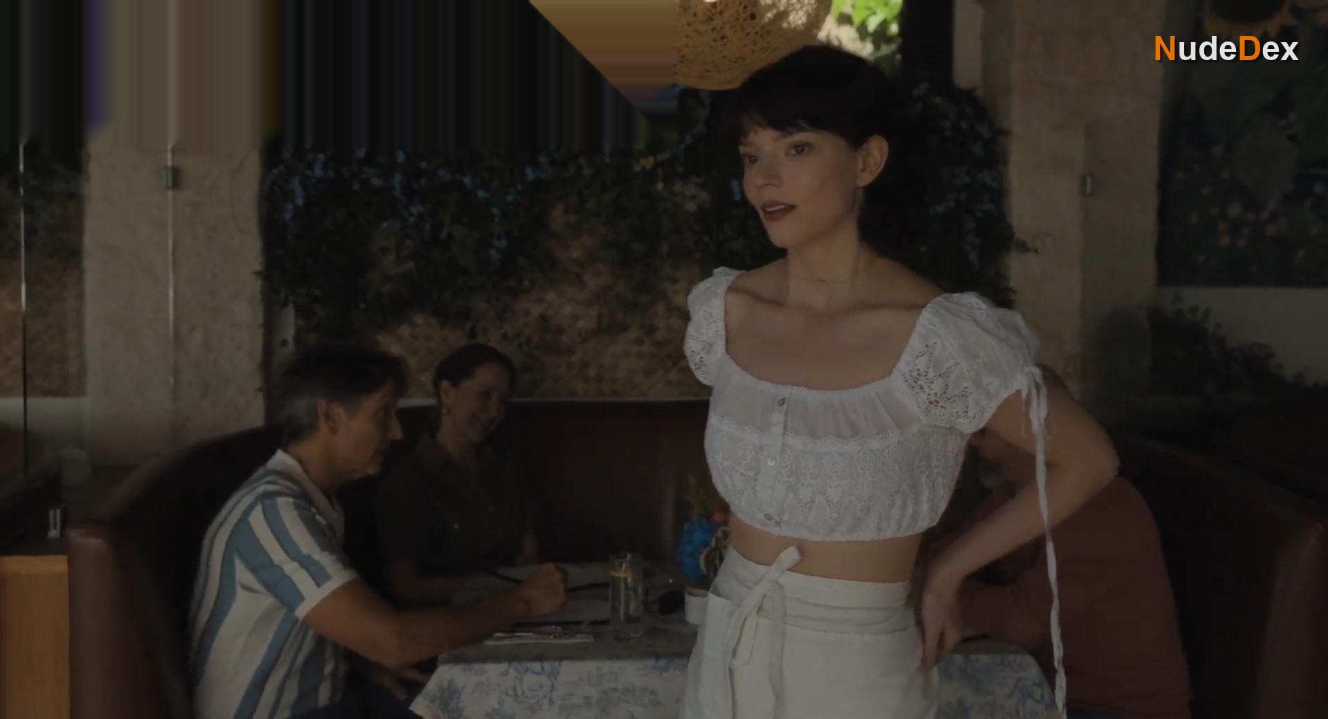 Anya Taylor-joy in The Gorge, photo 4