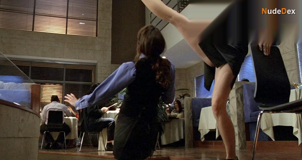 April Bowlby in The Slammin Salmon, photo 2