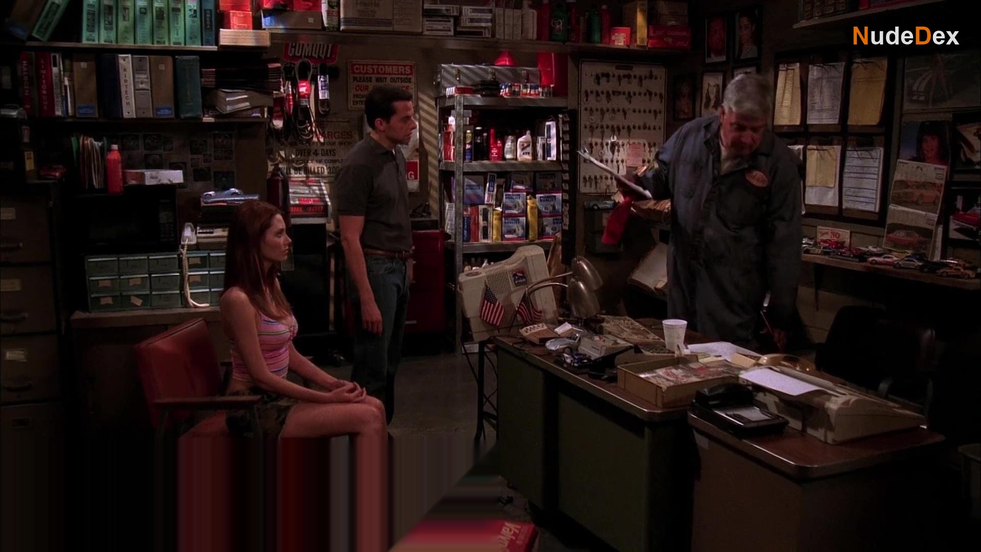 April Bowlby in Two And A Half Men, photo 3