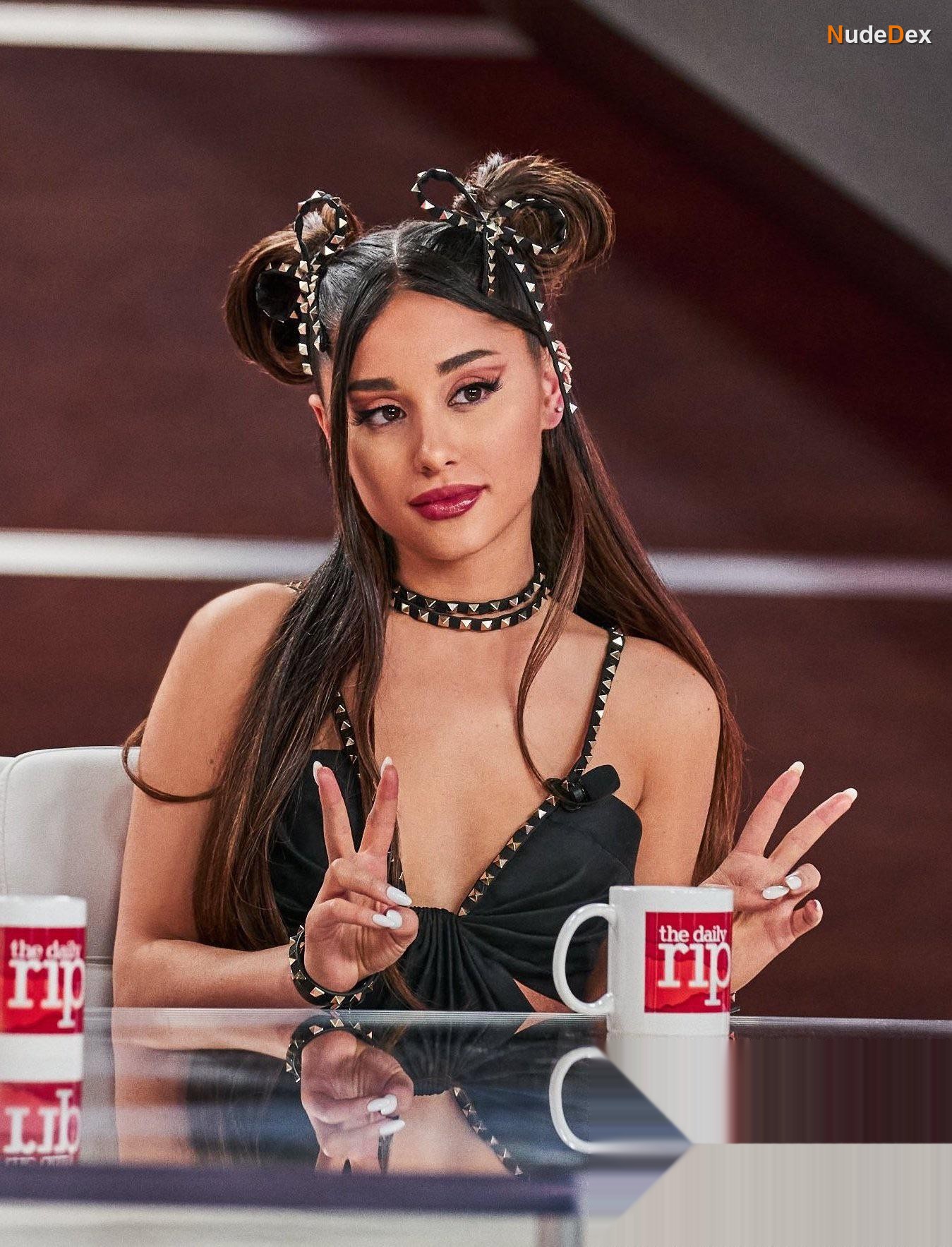 Ariana Grande in Dont Look Up, photo 3