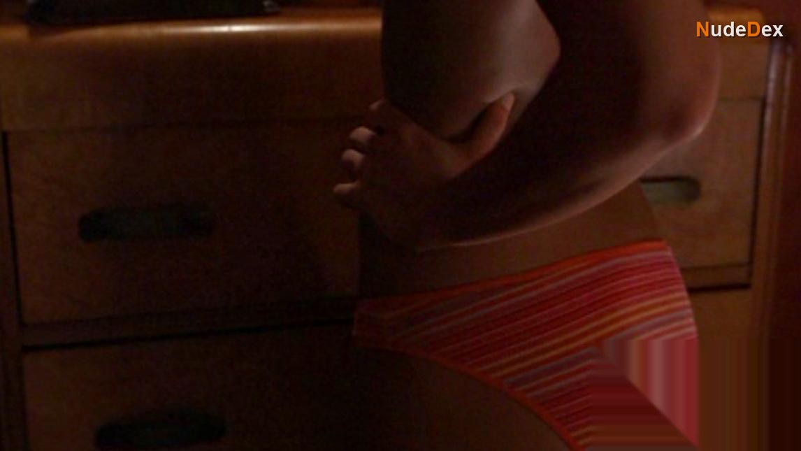 Arielle Kebbel in Dirty Deeds, photo 4