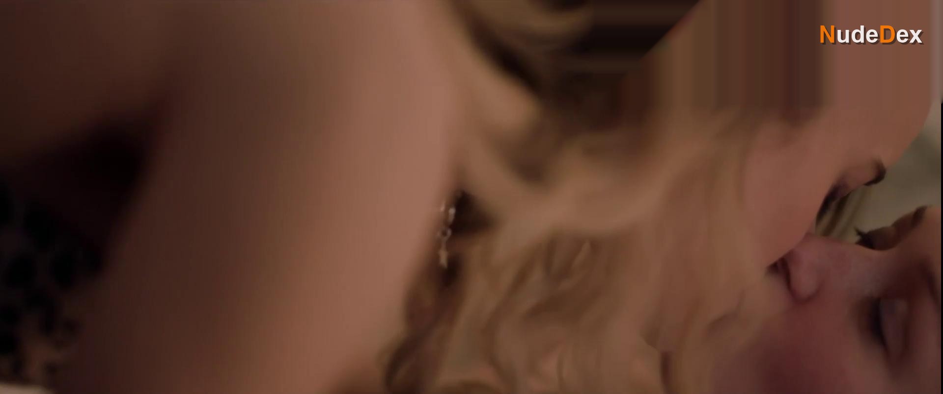 Arnijka Larcombe-weate in Natalie, photo 8