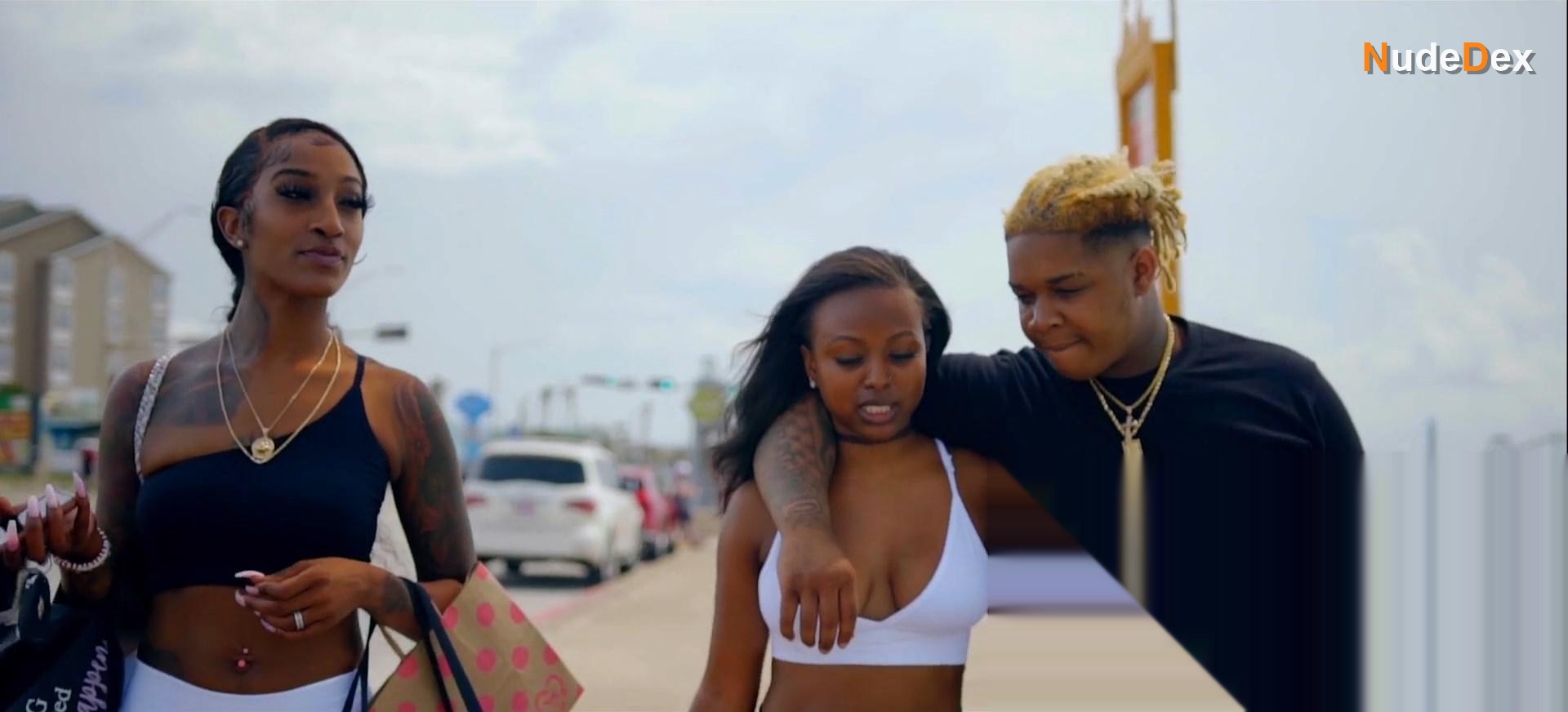 Ashanti Harris in Plugged, photo 3