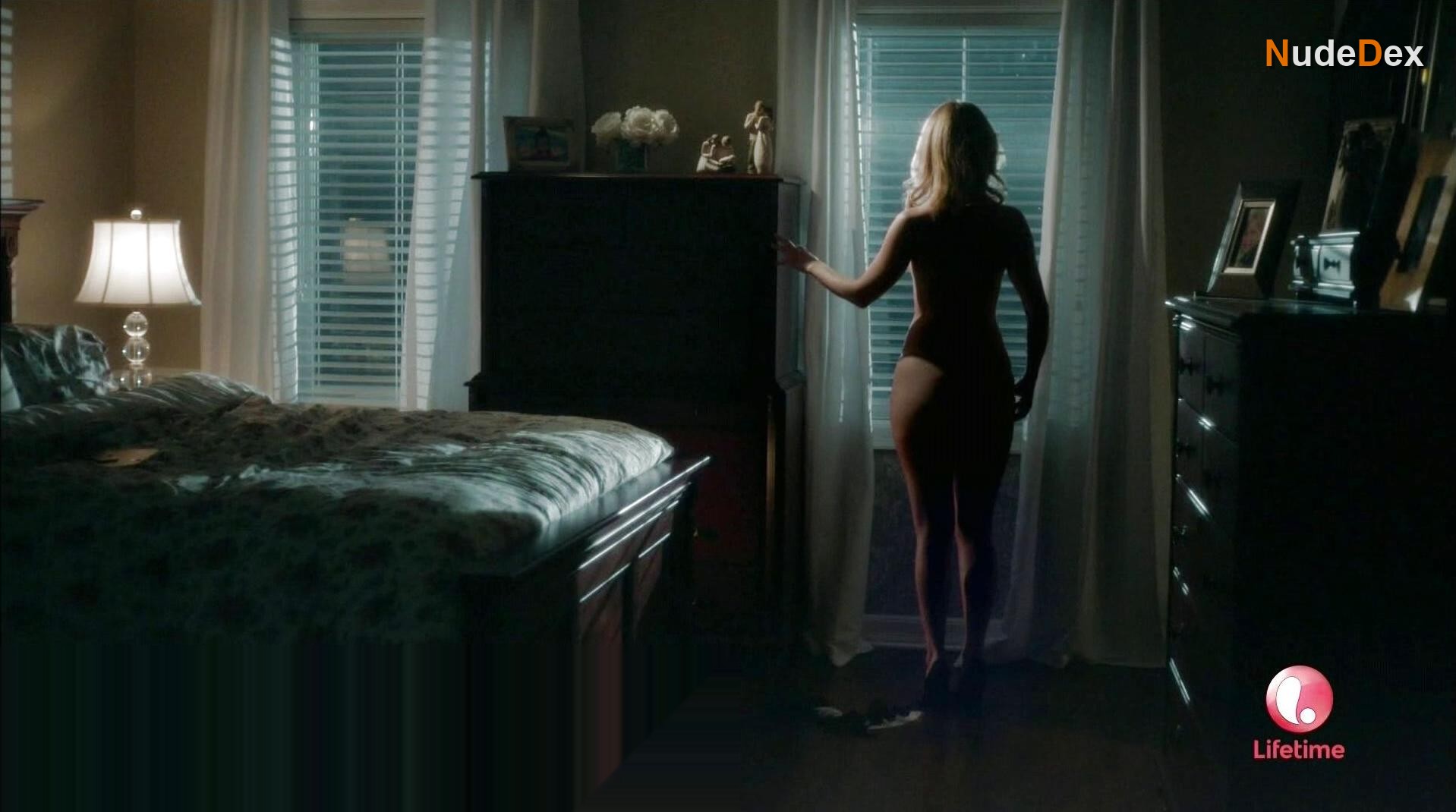 Ashley Jones in The Secret Sex Life Of A Single Mom, photo 13
