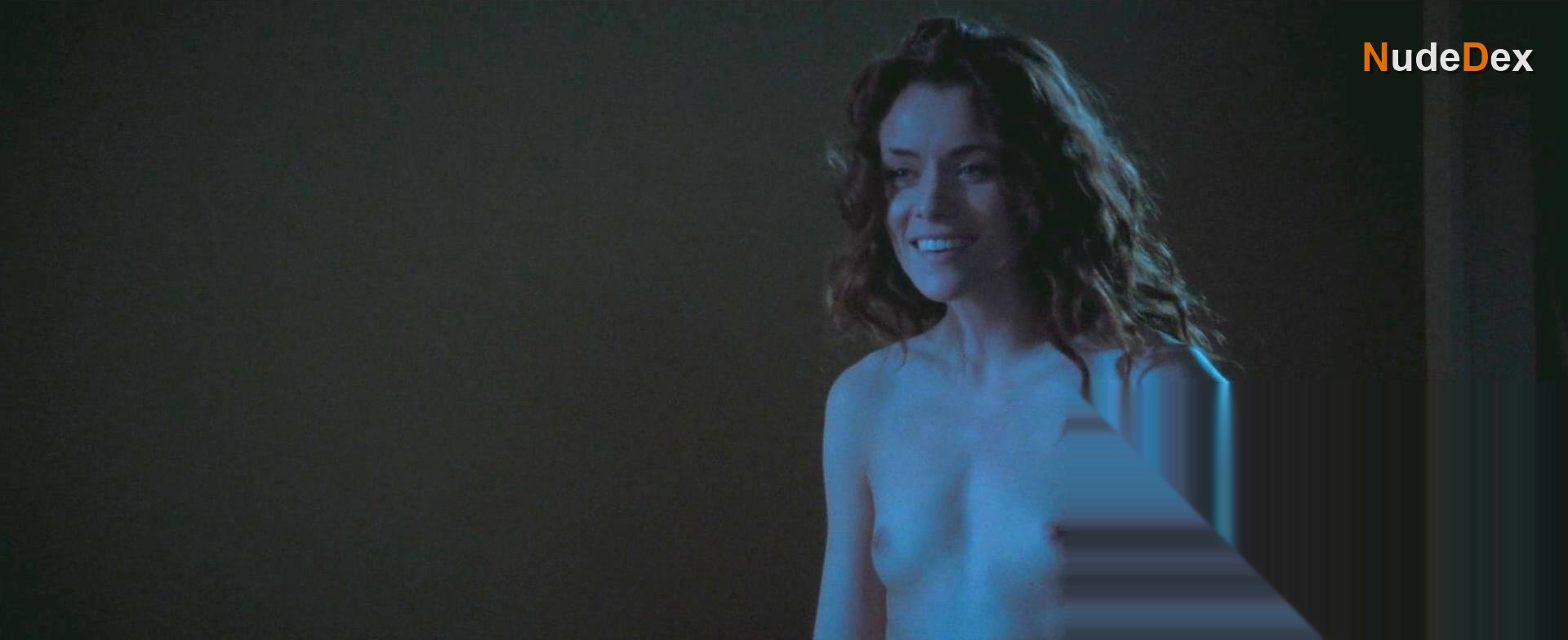Ashlynn Yennie in Fractured, photo 3