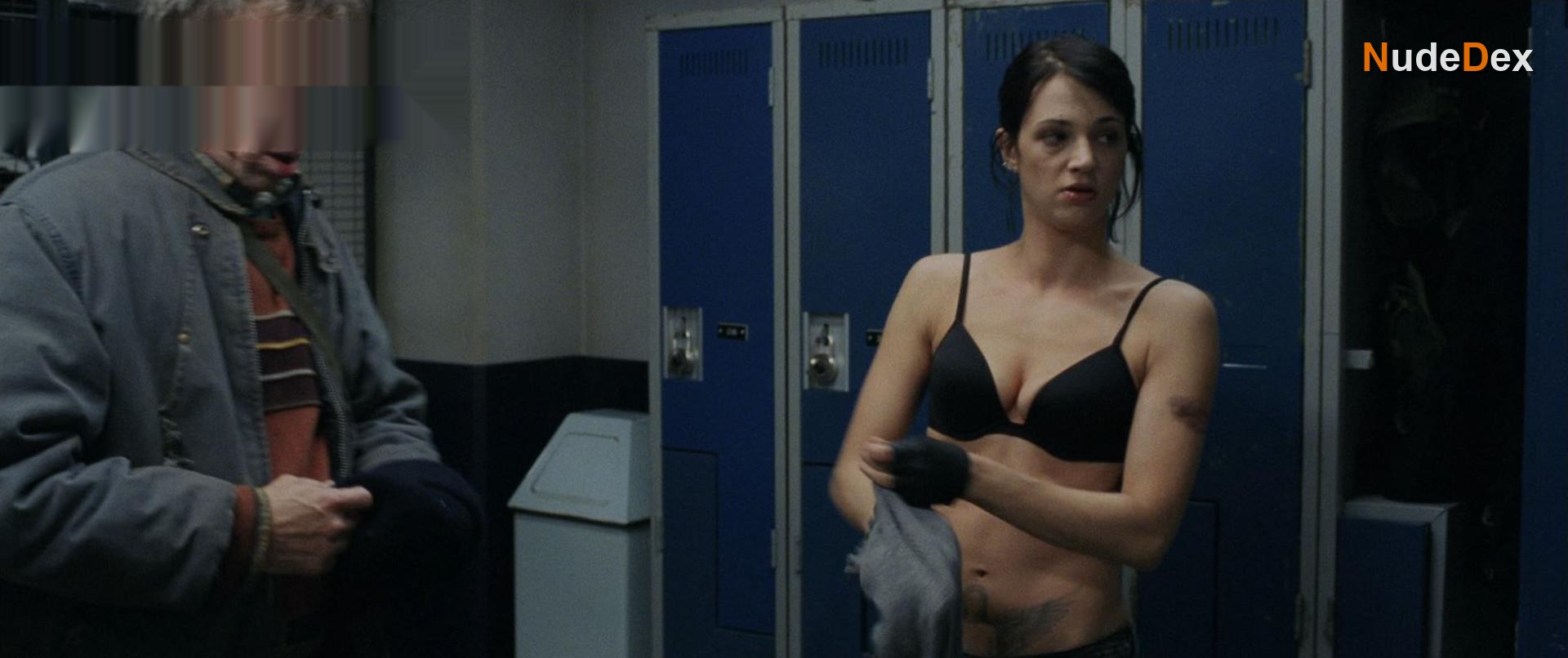 Asia Argento in Land Of The Dead, photo 8