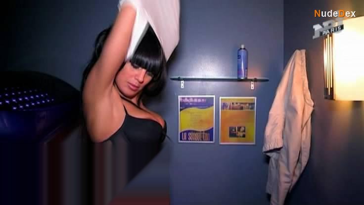 Astrid Poubel in Les Anges De La Tele Realite, photo 15