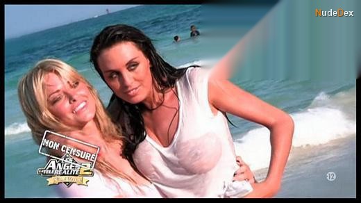 Astrid Poubel in Les Anges De La Tele Realite, photo 25