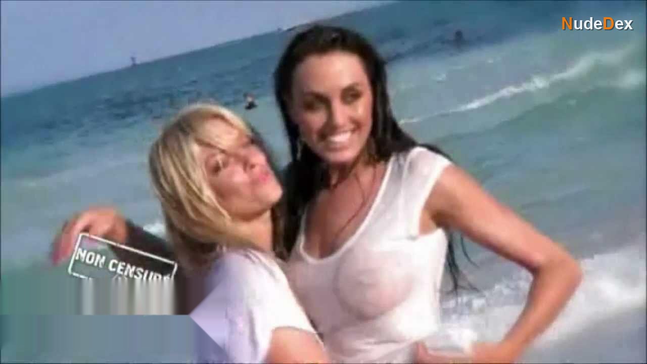 Astrid Poubel in Les Anges De La Tele Realite, photo 35