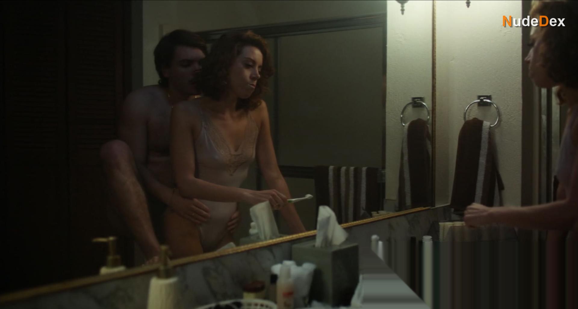Aubrey Plaza in An Evening With Beverly Luff Linn, photo 3