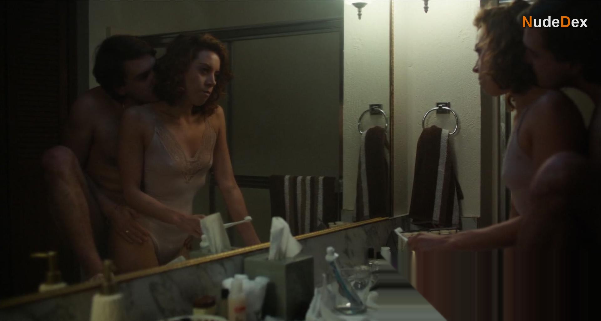 Aubrey Plaza in An Evening With Beverly Luff Linn, photo 4