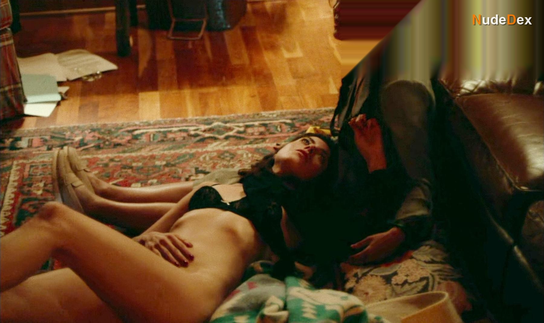 Aubrey Plaza in Black Bear, photo 1