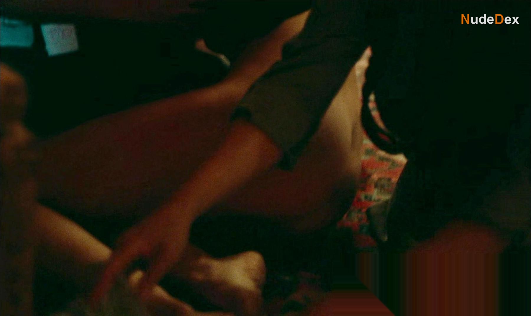 Aubrey Plaza in Black Bear, photo 12