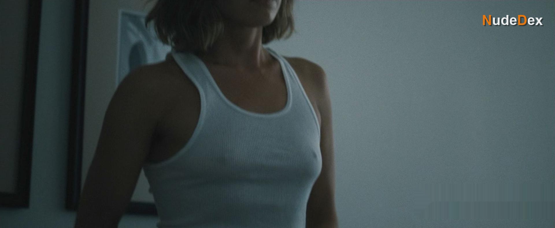 Emily The Criminal in Emily The Criminal, photo 8