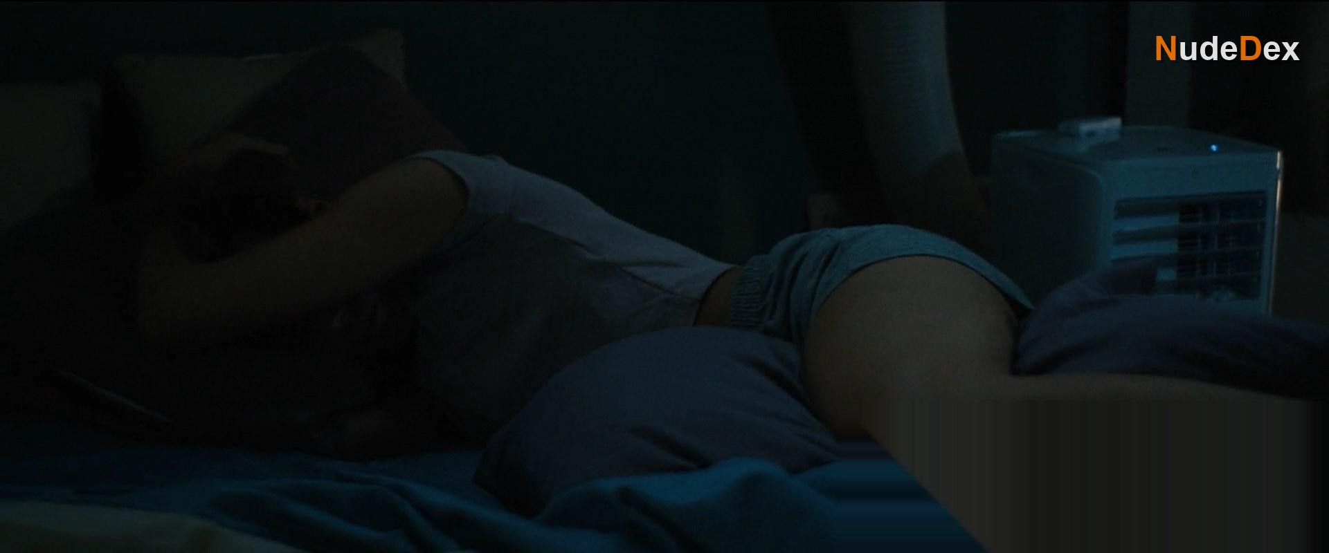 Emily The Criminal in Emily The Criminal, photo 15