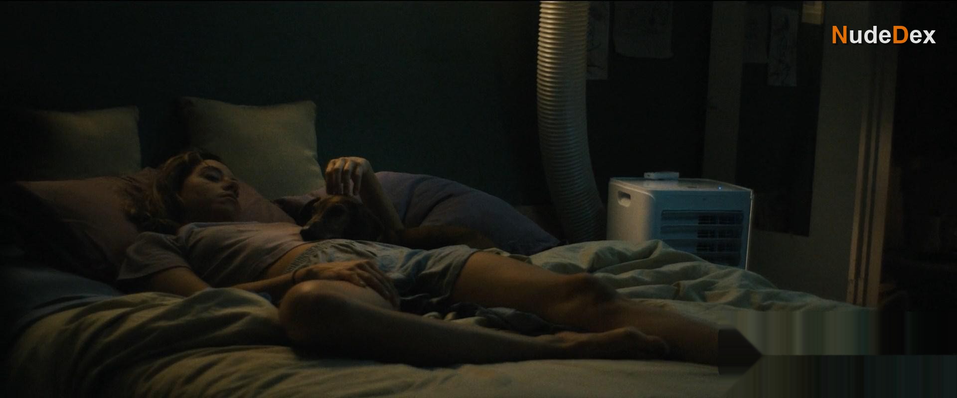 Emily The Criminal in Emily The Criminal, photo 16