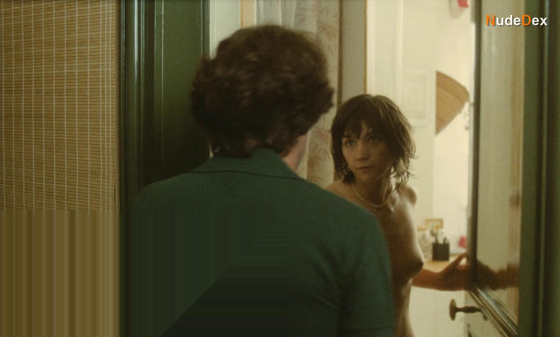 Aude Blanchard in Clara And The Why Not, photo 2