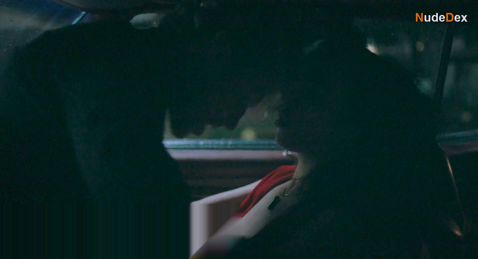 Aurora Perrineau in Boo, photo 4