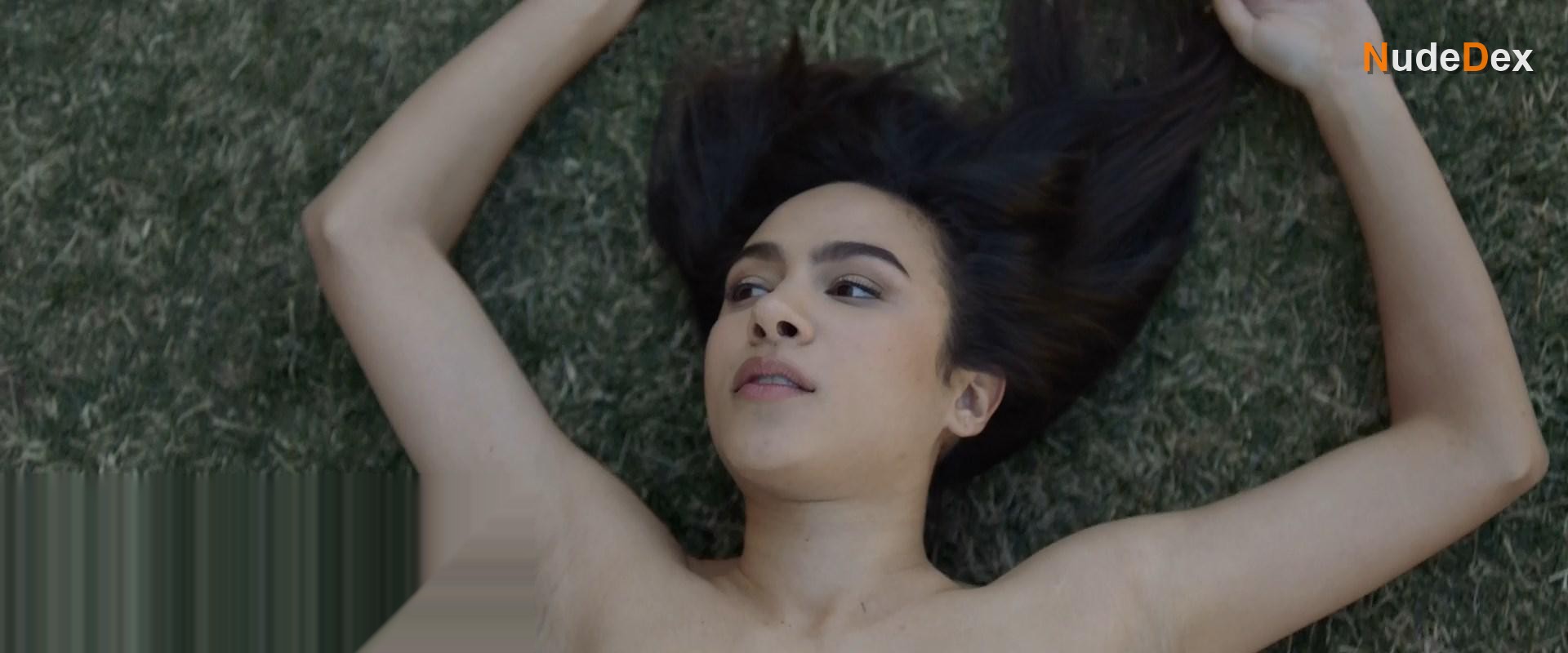 Aurora Perrineau in Into The Dark: All That We Destroy, photo 7