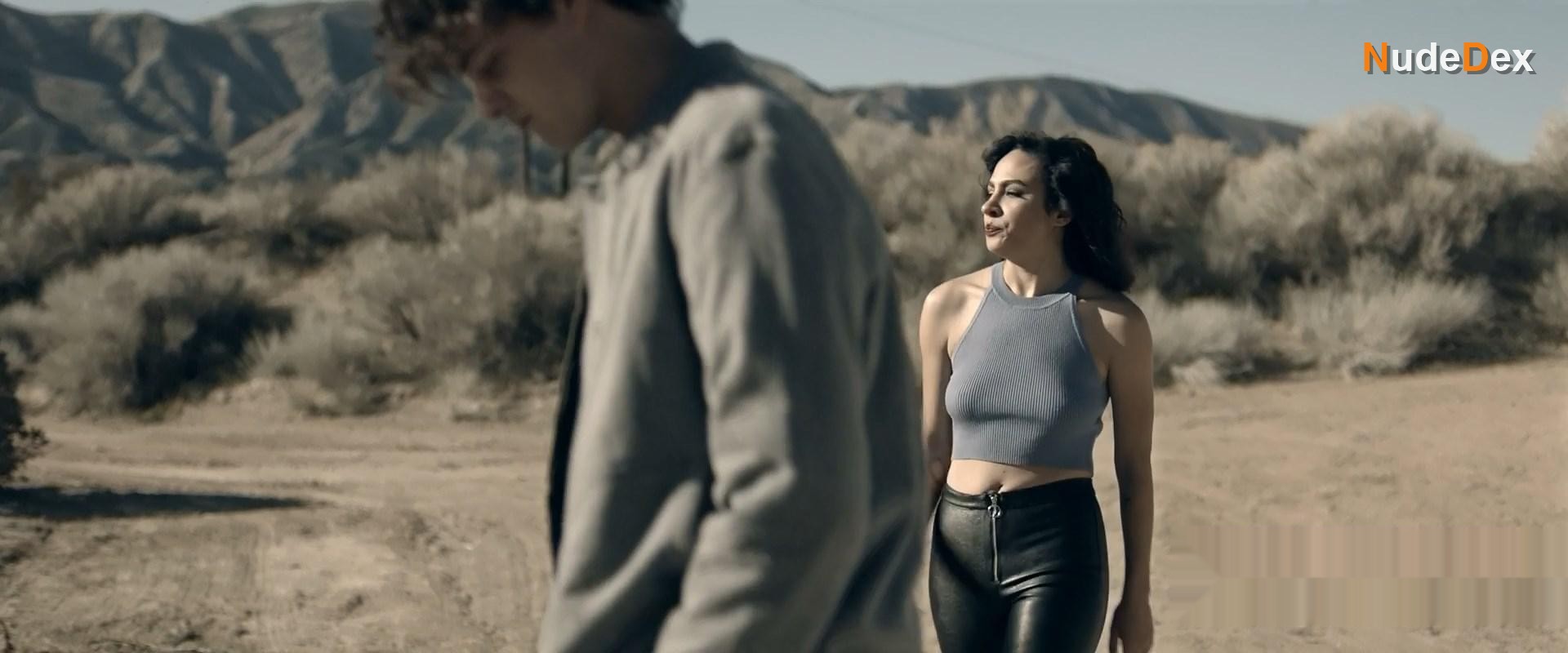 Aurora Perrineau in Into The Dark: All That We Destroy, photo 11