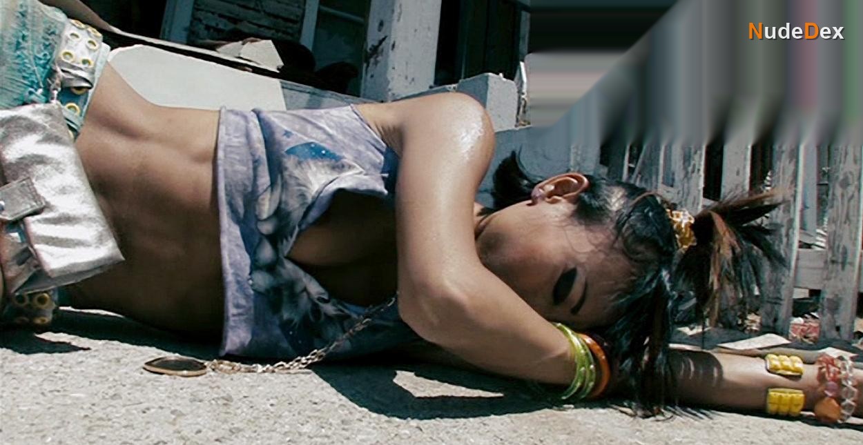 Bai Ling in Crank 2 High Voltage, photo 1