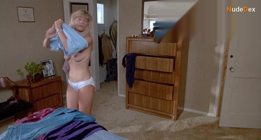 Barbara Crampton in Kidnapped, photo 9