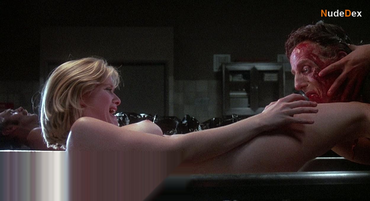 Barbara Crampton in Re-animator, photo 7