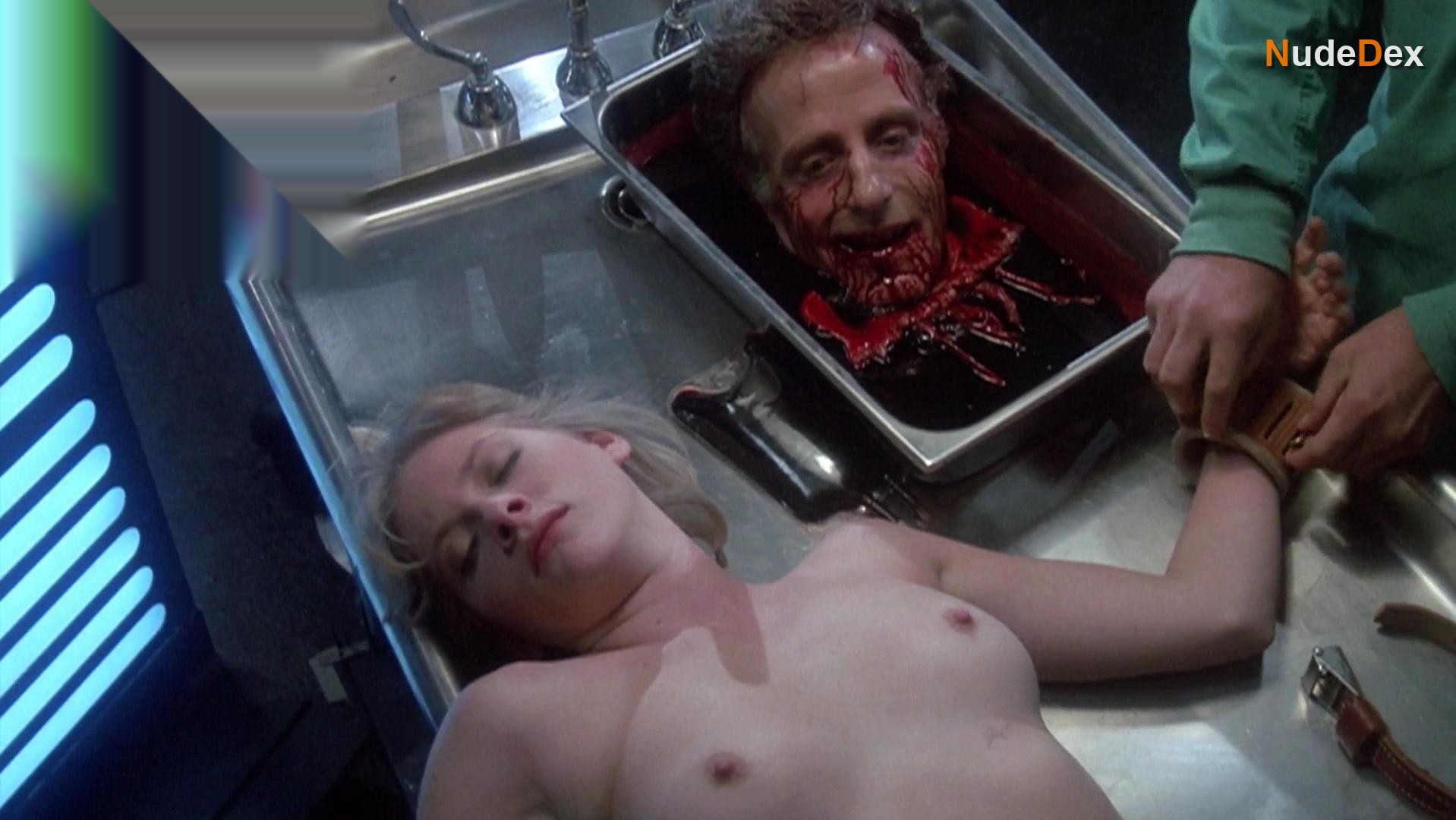 Barbara Crampton in Re-animator, photo 12