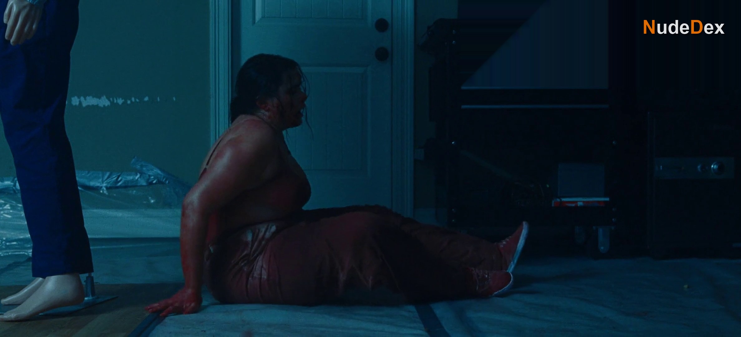 Barbie Ferreira in Mile End Kicks