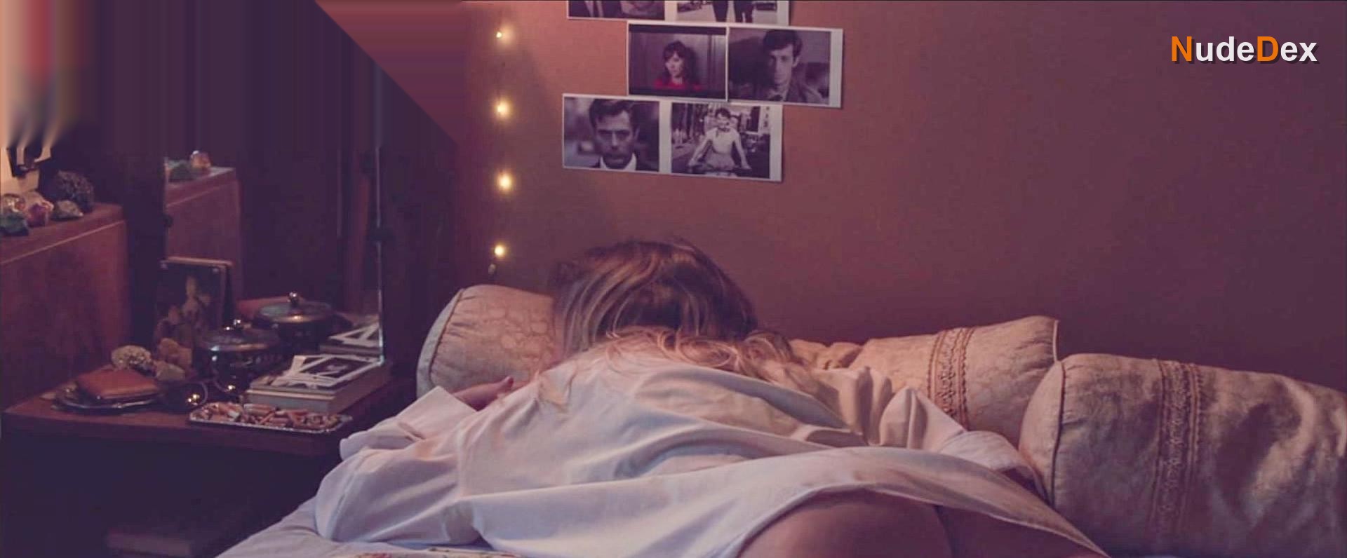 Whenever I'm Alone With You in Whenever I M Alone With You, photo 2