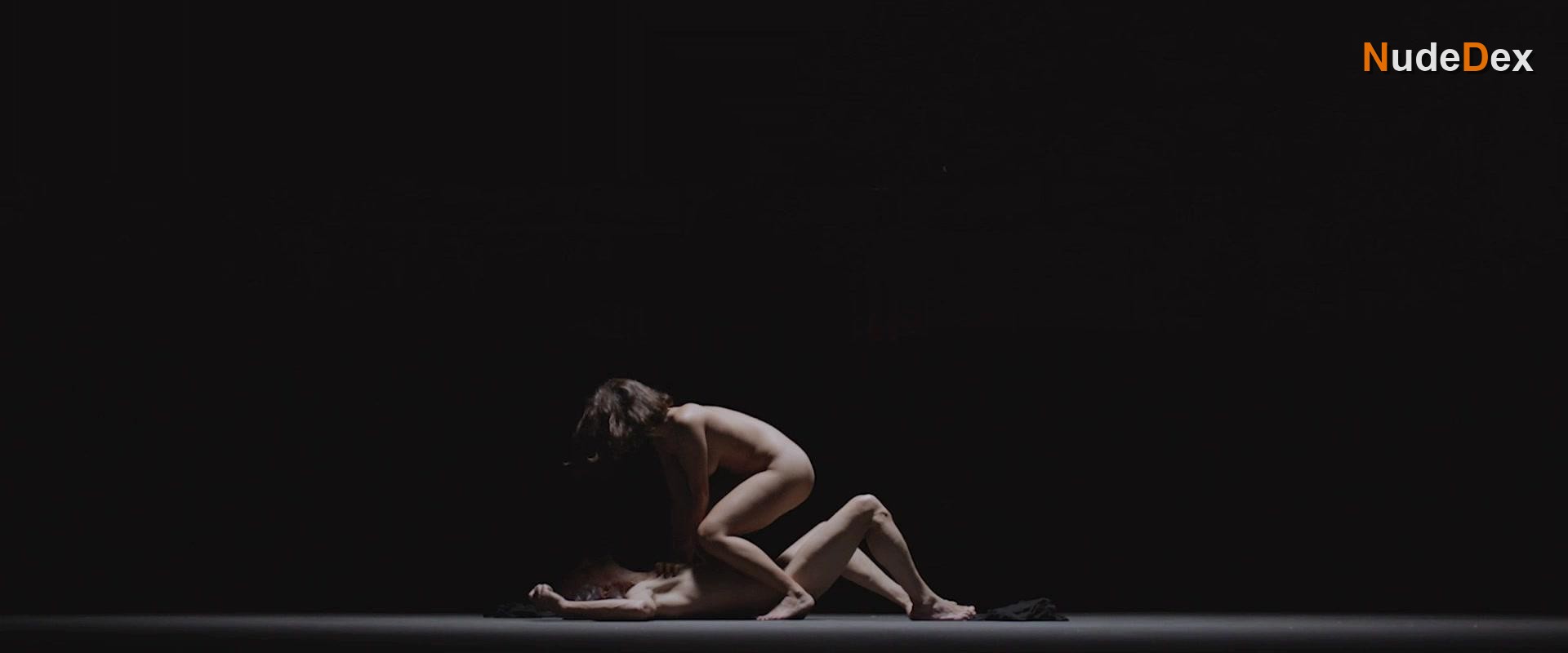Bela Leindecker in Anna, photo 21