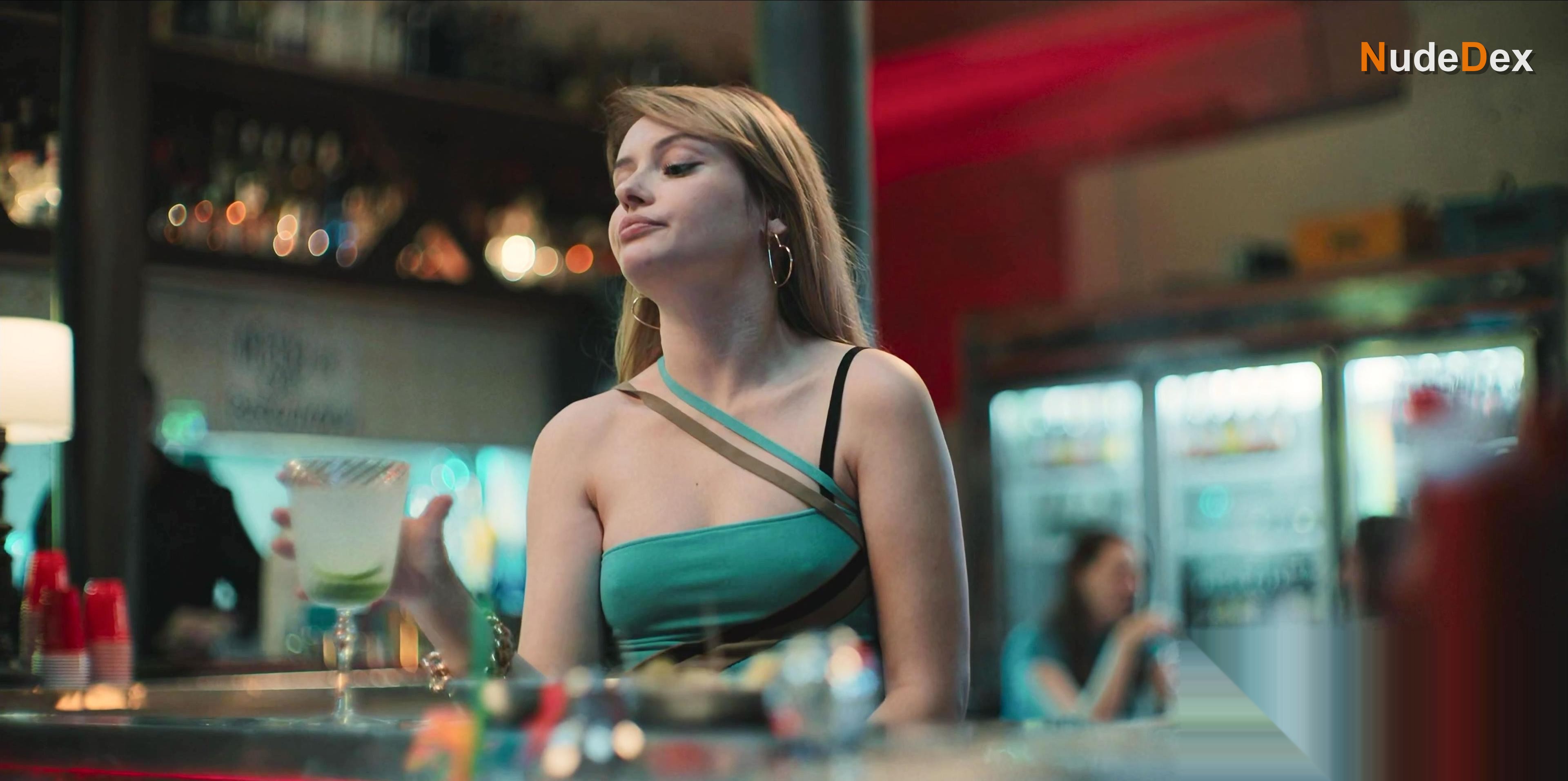 Marina Ruy Barbosa in Tremembe