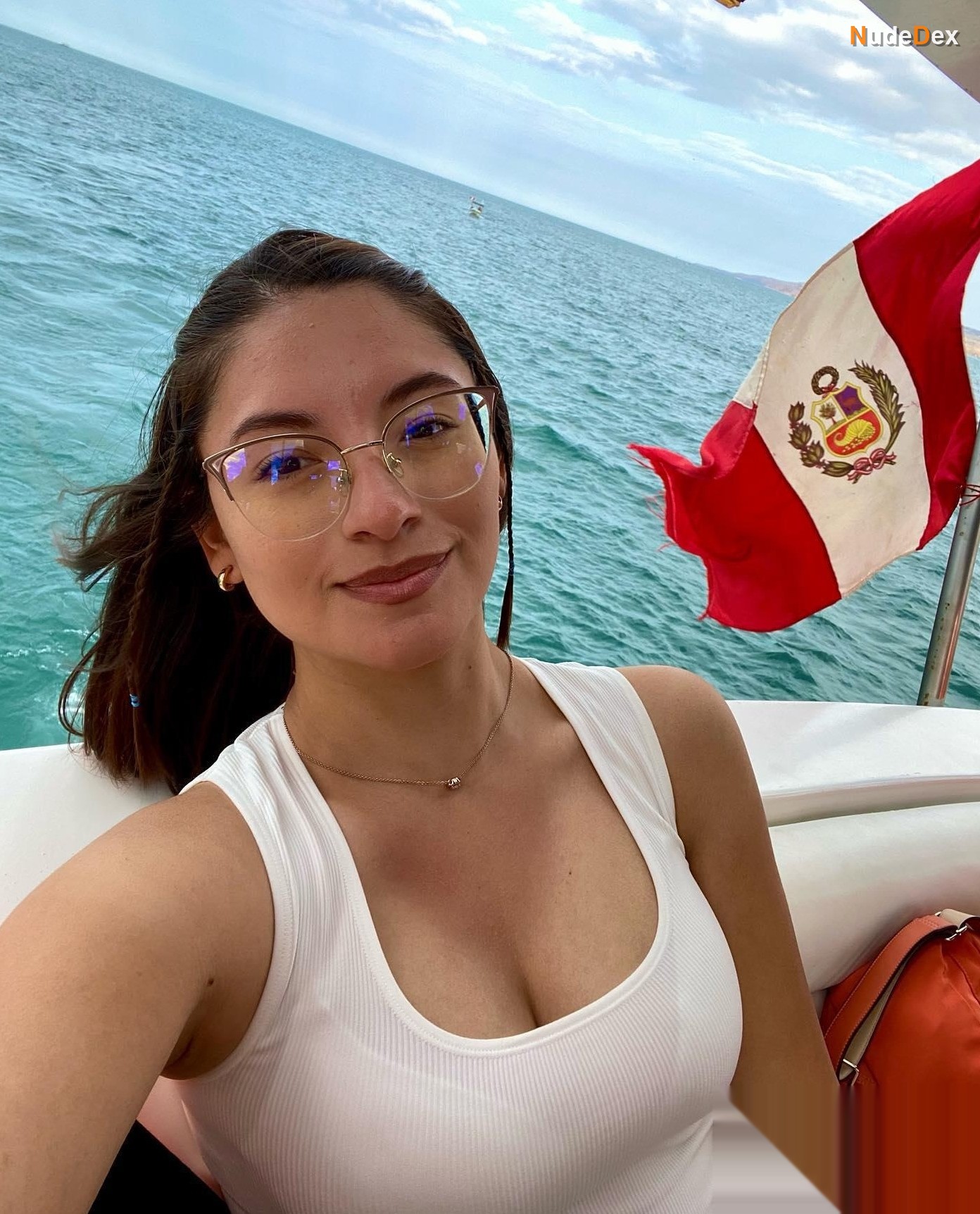 Bertha Jara in Viajes Peru, photo 20