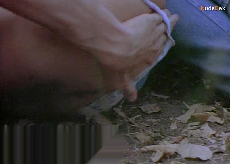 Betsy Russell in Camp Fear, photo 2