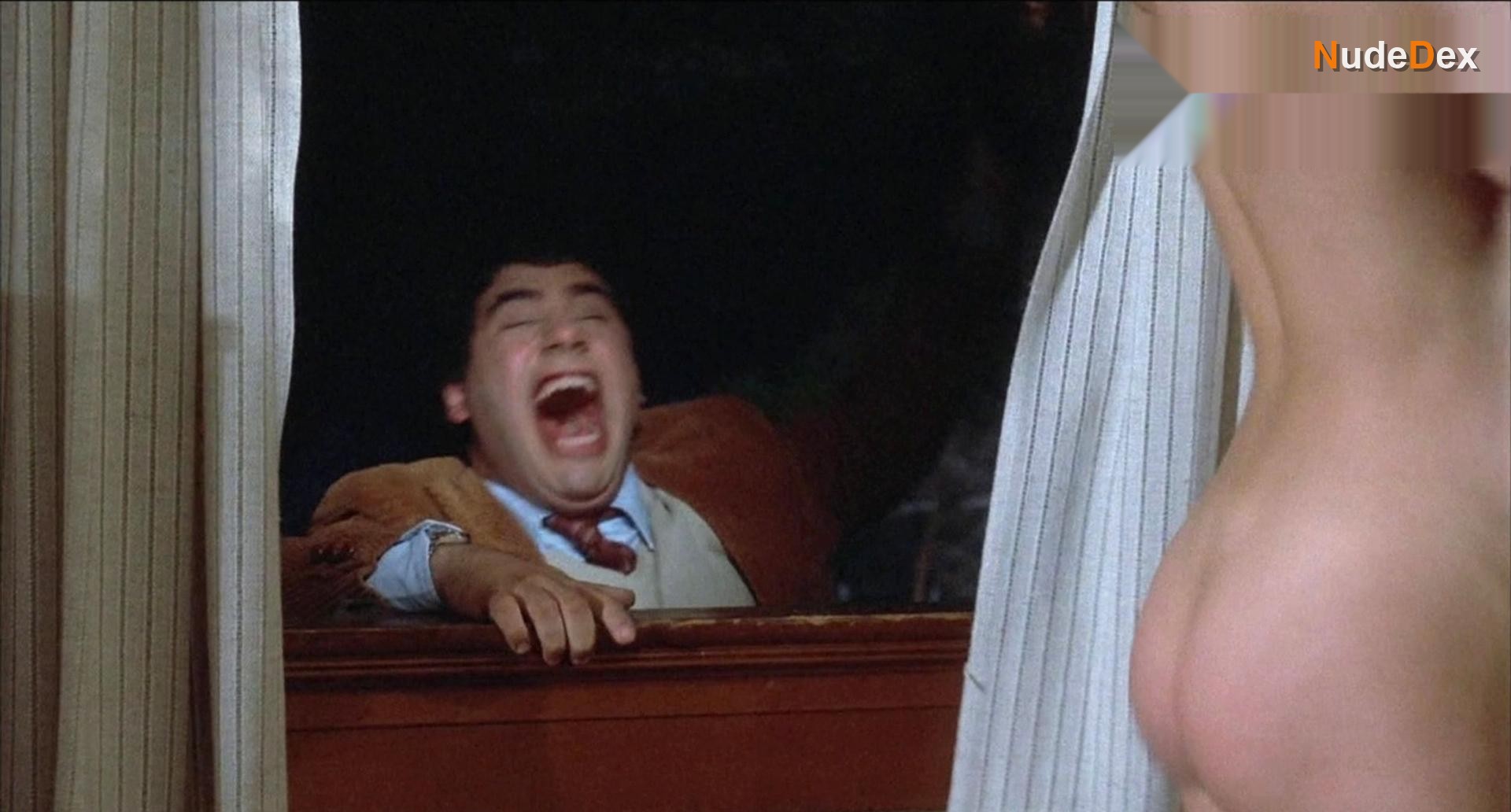 Betsy Russell in Private School, photo 6
