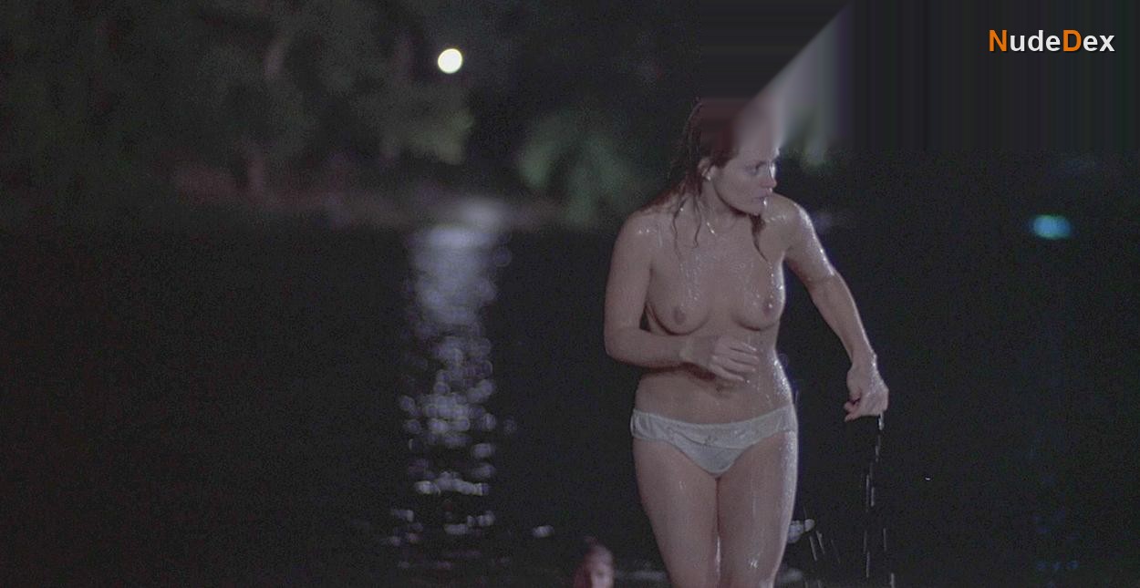 Beverly D'angelo in Hair, photo 4